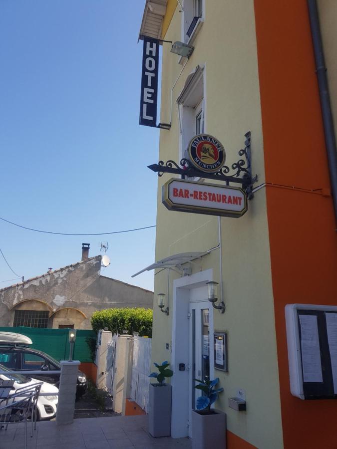 Auberge De La Licorne Eu Livron-sur-Drôme Екстериор снимка